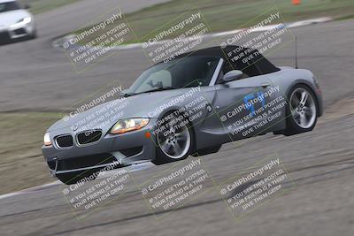 media/Nov-28-2025-Speed SF (Fri) [[b9fcb3577c]]/Red and Gold/Session 1 (Off Ramp)/